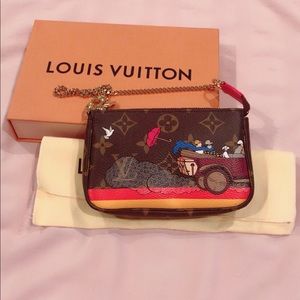 LOUIS VUITTON Monogram Mini Pochette Accessories